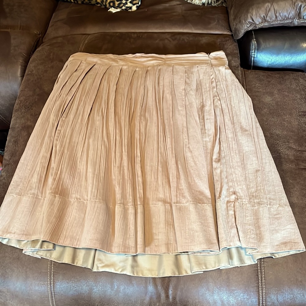 Woman skirt